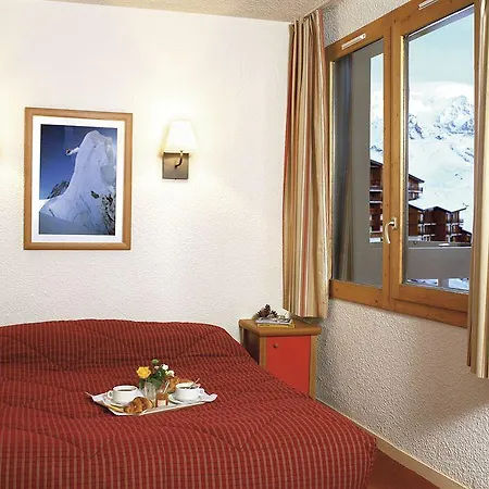 Pierre & Plagne Lauze