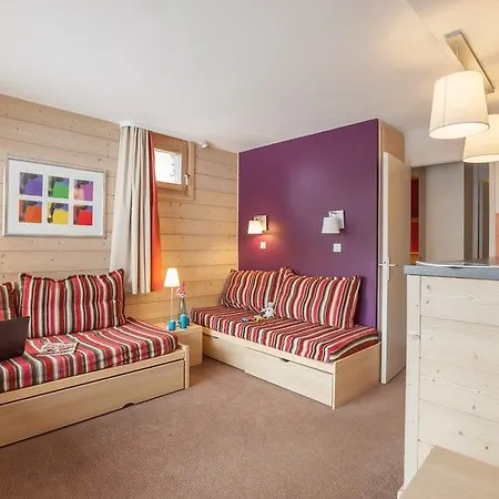 Hotel apartamentowy Pierre & Plagne Lauze 3*