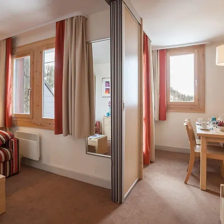 Hotel apartamentowy Pierre & Plagne Lauze Macot-la-Plagne