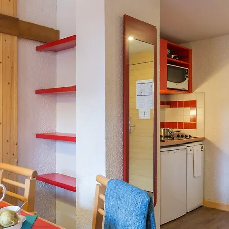 Hotel apartamentowy Pierre & Plagne Lauze 3*