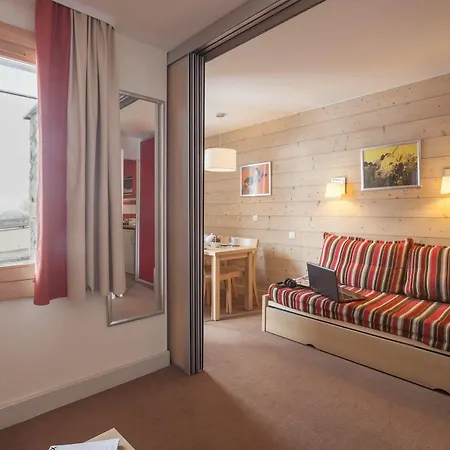 Pierre & Plagne Lauze Hotel apartamentowy 3*